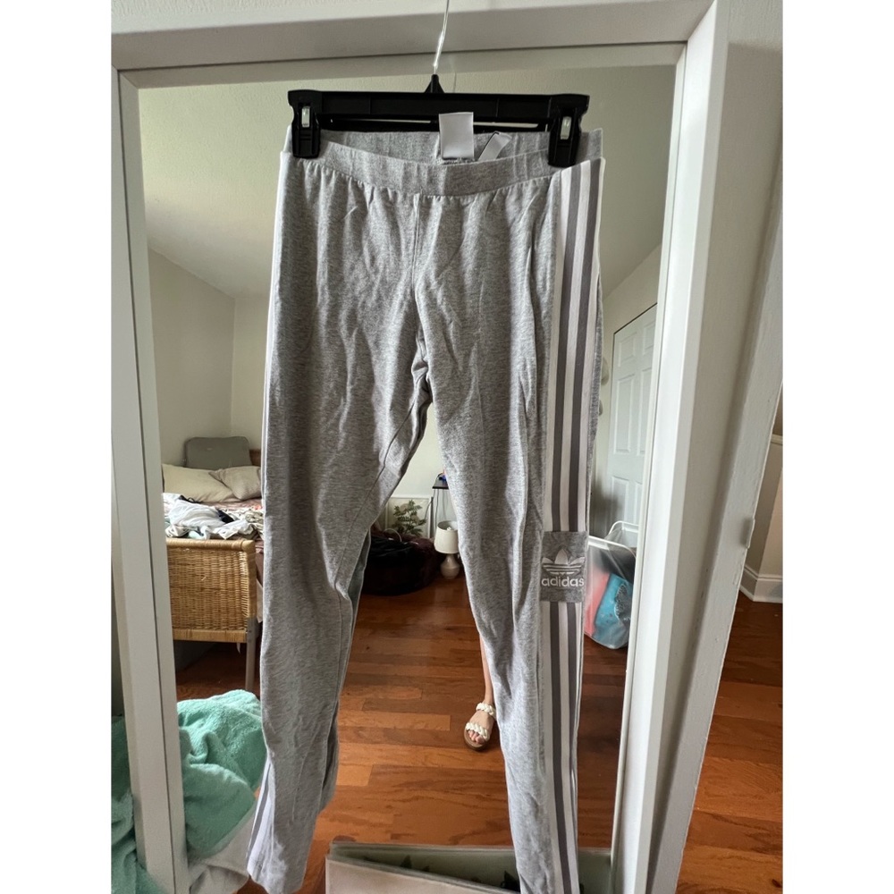 Adidas leggings